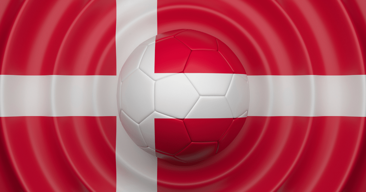 Danmarks fodboldlandsholds stillinger, grupper og resultater